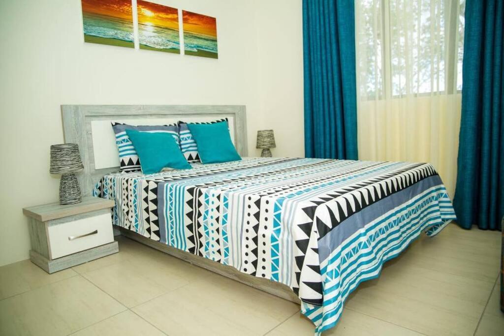 Entire Luxury 3 Bedroom Condo For Rent - Flic-En-Flac - Close To Beach Luaran gambar