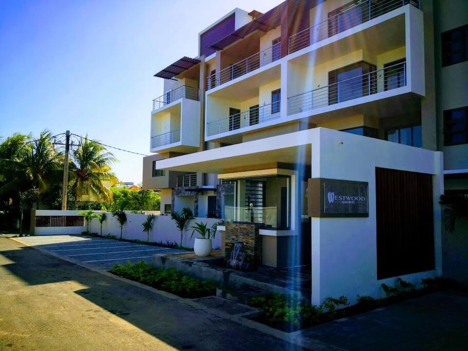 Entire Luxury 3 Bedroom Condo For Rent - Flic-En-Flac - Close To Beach Luaran gambar