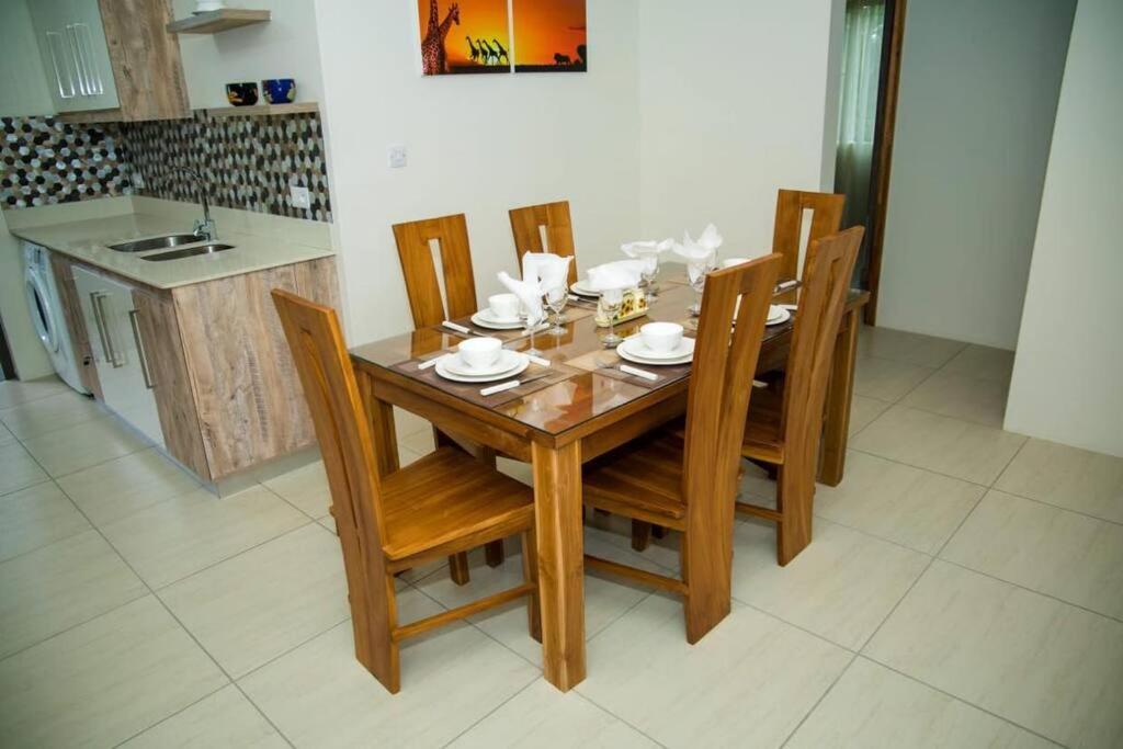 Entire Luxury 3 Bedroom Condo For Rent - Flic-En-Flac - Close To Beach Luaran gambar